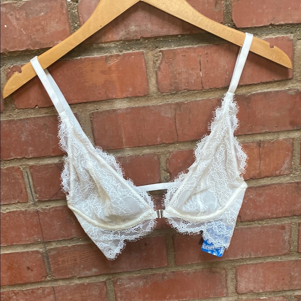 NWT Free People ivory Lucia Underwire Bra Sz 34 B